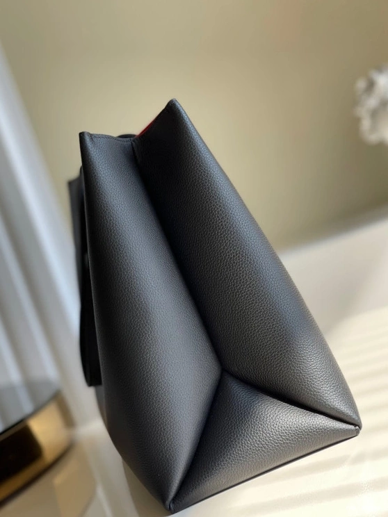 Cheap LOCKME LOUIS VUITTON SHOPPER 0819